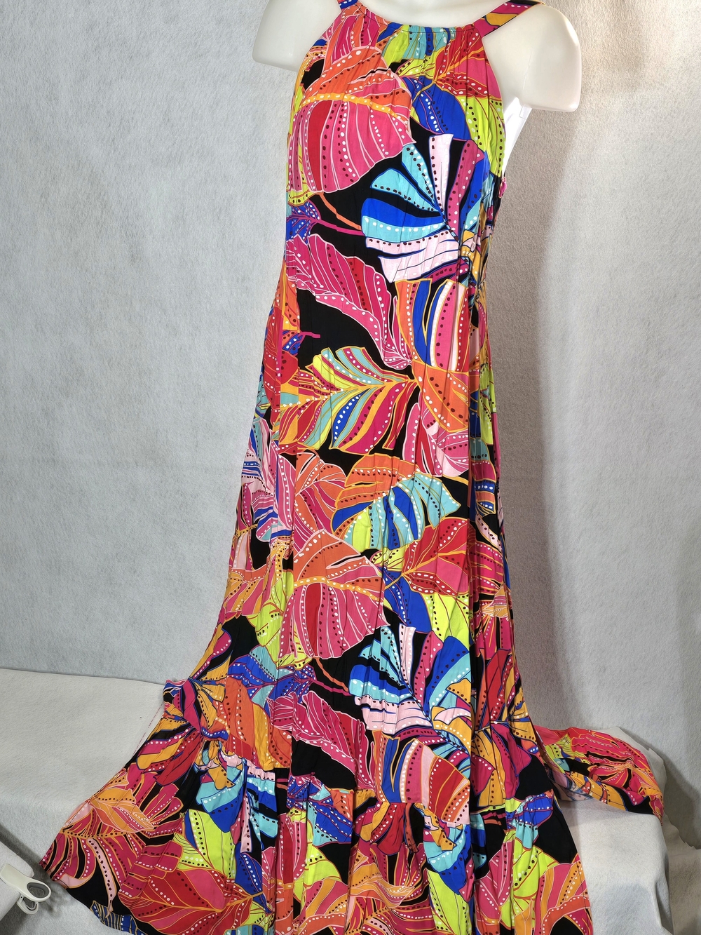 Vibrant Multicolor Leaf-Print Maxi Dress From 1-State Size M